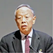  ??  ?? 中国人民外交学会名誉­会長・元外交部長 李肇星氏（写真・呉文欽／人民中国）