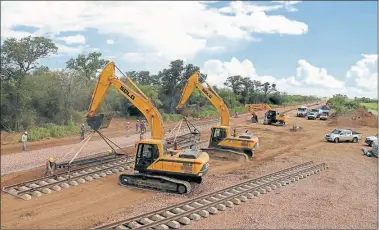  ?? CEDOC PERFIL ?? OBRAS. Desde el Gobierno, aseguran que el tren Belgrano Cargas ya renovó 380 kilómetros de vías.