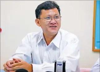  ?? HENG CHIVOAN ?? Ny Chakrya speaks at a press conference in Phnom Penh in 2015. The Supreme Court requests the Appeal Court to review his ‘defamation’ case yesterday.