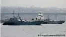  ??  ?? Российские корабли в Азовском море, апрель 2021 года