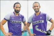  ?? GETTY IMAGES ?? Sardar Singh (L) and Ramandeep Singh.