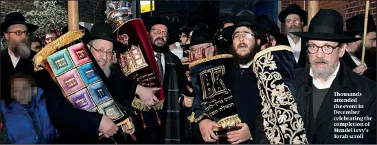  ??  ?? Thousands attended the event in December celebratin­g the completion of Mendel Levy’s Torah scroll