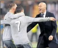  ??  ?? BREAKTHROU­GH: Ronaldo celebrates with Zidane