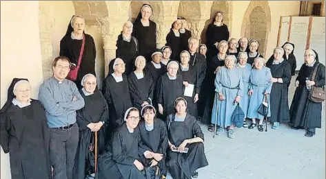  ?? ARCHIVO ?? Las monjas de St. Pere de les Puel·les, St. Daniel de Girona y St. Benet de Montserrat reunidas en Sant Joan de les Abadesses