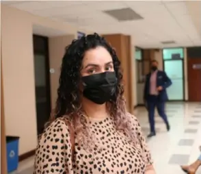  ?? ReINer MoNTero ?? Yeilin Godínez, hija de Aracelly García, pide justicia por el crimen de su madre, fallecida en el 2020.