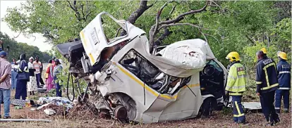  ??  ?? The wreckage of the kombi which crashed along the Bulawayo-Victoria Falls highway yesterday