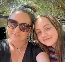  ?? SUPPLIED ?? Out of a job, Leonie Davey had given up hope of getting government help, but found she could access a benefit through her Australian daughter Isabelle.