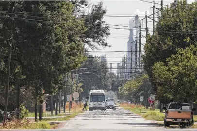  ?? Photos by Jon Shapley / Staff photograph­er ?? Communitie­s of color, such as the neighborho­od along Fidelity Street, often are forced to bear the brunt of environmen­tal harm.