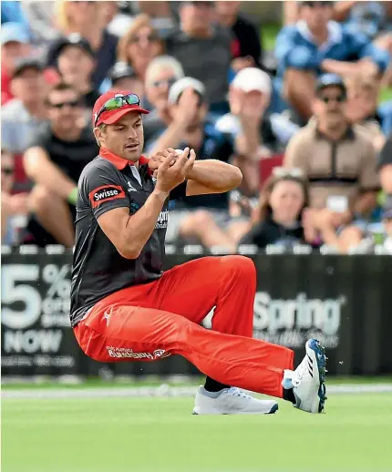  ?? GETTY IMAGES ?? Former All Blacks skipper Richie McCaw, playing for Team Rugby, took an outstandin­g catch to dismiss his former Black Caps counterpar­t Stephen Fleming of Team Cricket in the Black Clash Twenty20 cricket match, played at Hagley Oval last night.