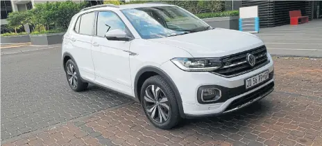  ??  ?? Under that hip design is an impressive­ly roomy cabin. Below: The basic price is R334,600 but those 17-inch Manila alloy wheels cost extra.