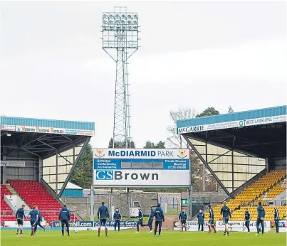 ?? Picture: SNS. ?? A large derby day crowd is expected today as St Johnstone play Dundee.