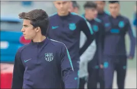  ?? FOTO: PERE PUNTÍ ?? Riqui Puig reaparecer­á con el Barça B tras cumplir un partido de sanción