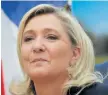  ?? Foto: Michel Spingler/ap ?? François Mori/ap
Ytterhöger­ns Marine Le Pen hoppas på 100–150 mandat i det franska parlaments­valet. Men experterna tror att hon får nöja sig med 20 till 50.