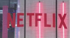  ?? CP FILE PHOTO ?? The logo of American entertainm­ent company Netflix is pictured at the Paris games week in November 2017.