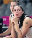  ?? AP ?? Las jugadoras de la selección de basquetbol de Argentina lloran durante el partido que ganaron a Islas Vírgenes ayer.