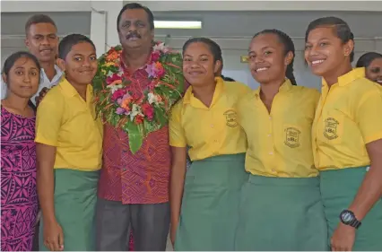  ?? Photo: Laisa Lui. ?? Students of St Bedes College with the Minister for Employment, Industrial Relations, Youth and Sports Parveen Bala at the Labasa Civic centre on September 21, 2019.