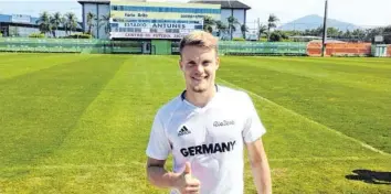  ?? Foto: Peter Deininger ?? Philipp Max gestern nach dem Training der deutschen Mannschaft.