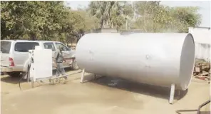  ??  ?? Unlicensed 9000 litres tank used for storage of “illegal” fuel in Sinazongwe