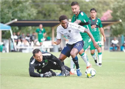  ?? CLUB MONTERREY ?? Avilés Hurtado durante el partido de preparació­n de ayer.