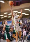  ?? JOE SKERJANEC — OTSPORTSCH­EK ?? Freshman Rhyder Bayne (4) puts up a shot for Peetz in the Bulldogs’ district championsh­ip game against Fleming.