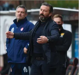  ??  ?? Derek McInnes’ Aberdeen could draw level with Celtic with victory