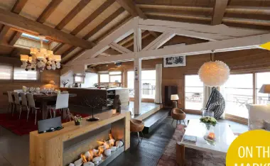  ??  ?? Le Praz, Courchevel — Dual-season, 305sqm fourbed chalet. Panoramic mountain views, indoor heated pool, squash court, double garage. Price reduced to €3.6m; SnowOnly.com.