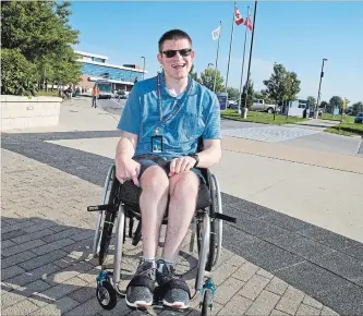  ?? BOB TYMCZYSZYN THE ST. CATHARINES STANDARD ?? Rhys Evans at the Welland campus of Niagara College. Evans is considerin­g making the cuts to service a human rights issue.