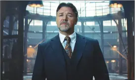  ??  ?? In this image released by Universal Pictures, Russell Crowe appears in a scene from “The Mummy.”