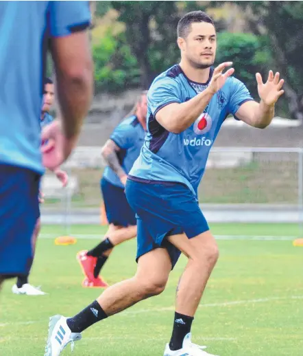  ?? Picture: JOVESA NAISUA ?? Jarryd Hayne training with the Fiji national team at Albert Park in Suva yesterday.