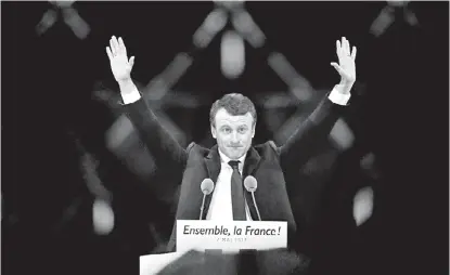  ?? CHRISTIAN HARTMANN/REUTERS ?? El presidente electo de Francia, Emmanuel Macron, durante su discurso anoche en la explanada del Louvre.