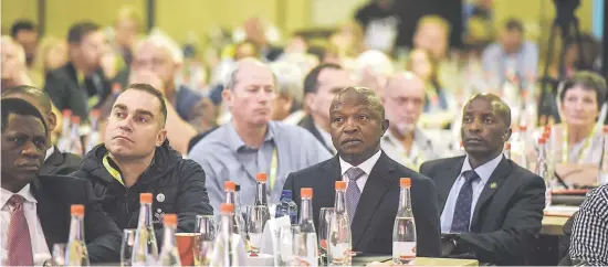  ?? Picture: Jacques Nelles ?? TALKING LAND. Deputy President David Mabuza yesterday at the Wildswinke­l’s auction venue in Bela-Bela during Landbouwee­kblad and Agri SA’s land summit.