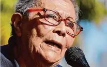  ?? ?? Yolanda Melara, 78, speaks during a news conference. Mission District leaders denounced the recent attack on Melara.