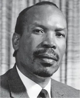  ??  ?? ICON: Sir Seretse Khama