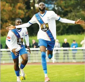  ?? PICTURE: TGS Photo ?? SUPER MO: Mo Faal celebrates his goal against title rivals Worthing