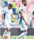  ?? ?? Riyadh Mahrez tête basse aprèss le nul concédé face à la Sierra Leone.*