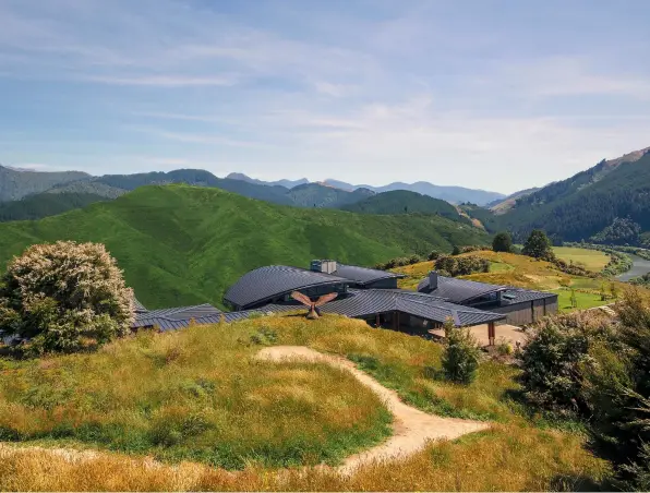  ??  ?? THIS PAGE (from top) Falcon Brae Villa is cleverly nestled into the landscape of the Motueka Valley; the curve of the roof line matches the hills behind it. Guests can enjoy the scenery year-round from the heated outdoor pool and spa.