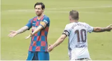  ??  ?? Barcelona no pudo hacer más frente al Celta de Vigo a pesar del doblete de Suárez y las acciones de Messi.