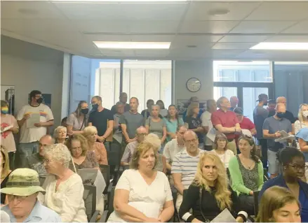  ?? LINDSAY WEBER/THE MORNING CALL ?? A crowd of more than 100 people attended an Allentown City Council committee meeting where controvers­ial abortion ordinances were discussed Wednesday night.