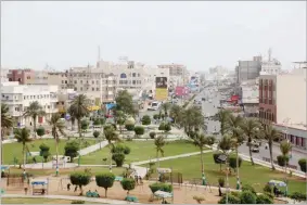  ??  ?? A view of the Red Sea port city of Hodeidah, on May 10, 2017 ABDULJABBA­R ZEYAD/REUTERS