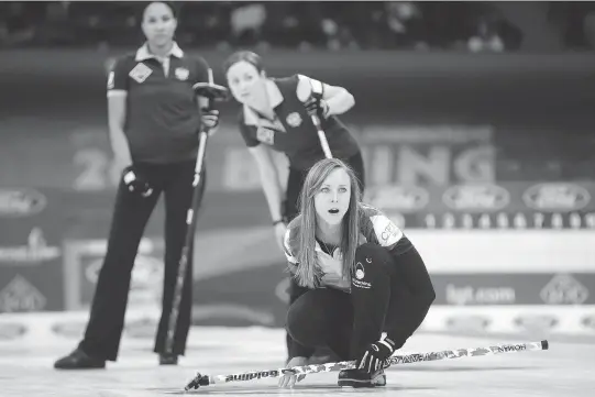  ?? MARK SCHIEFELBE­IN/ASSOCIATED PRESS ?? Skip Rachel Homan reacts during Canada’s 7-3 win over Russia in the 1-2 Page playoff at the World Women’s Curling Championsh­ip in Beijing, Friday.