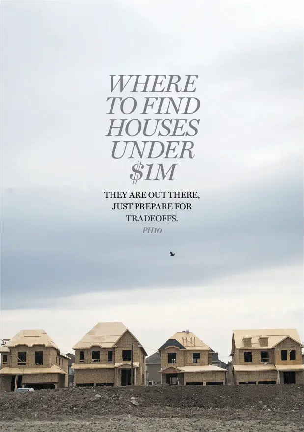  ?? TYLER ANDERSON / NATIONAL POST ?? With home prices across the Greater Toronto Area rising 33 per cent in the past year, prospectiv­e buyers are having to venture outside of the core to find places under $1 million. Bradford, pictured above, is one of the areas that has new developmen­ts...