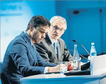  ?? QUIQUE GARCÍA ?? Pedro Sánchez i Anton Costas en una reunió del Cercle d’Economia