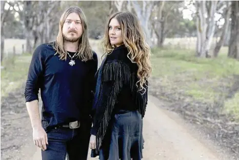  ?? PHOTOS: CONTRIBUTE­D ?? COUNTRY STARS: Adam Eckersley and Brooke McClymont.