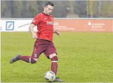  ?? FOTO: DEREK SCHUH ?? Kapitän Moritz Fäßler und der TSV Berg stehen beim SGV Freiberg vor einer schweren Aufgabe.