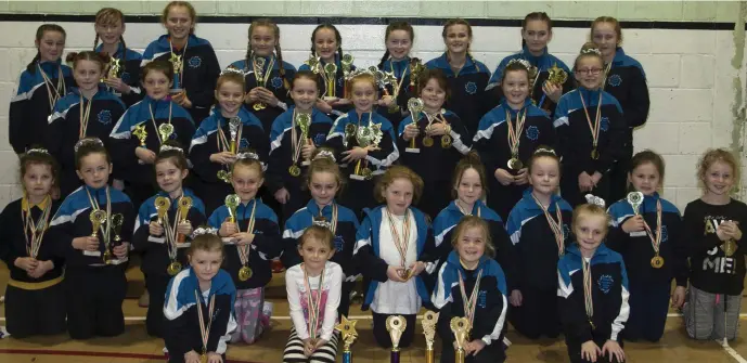  ??  ?? Members of Arklow Baton Twirlers with the awards they won at the Baton Twirling Sport Associatio­n of Ireland winter competitio­ns in the Kingfisher Arena in Galway recently.