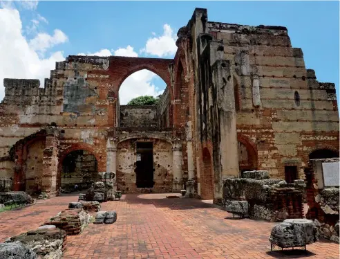  ?? FUENTE EXTERNA ?? Ruinas del Hospital San Nicolás de Bari, primer hospital de América donde se trataron enfermos de epidemias.