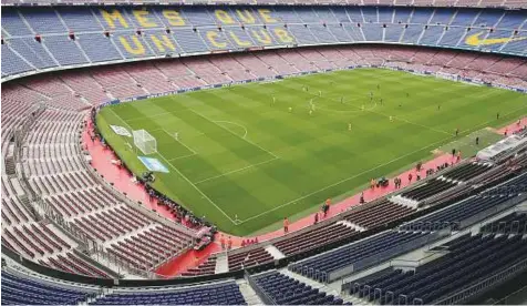  ?? Reuters ?? The empty stadium during the match between Barcelona and Las Palmas as Barcelona decided to play the game behind closed doors to protest against the Spanish government’s attempt to halt Catalonia’s independen­ce vote. Barcelona won 3-0.