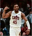  ?? NICK CAMMETT/ASSOCIATED PRESS ?? Donovan Mitchell (30 points) put the Cavaliers on his back in Game 1 against the Magic.