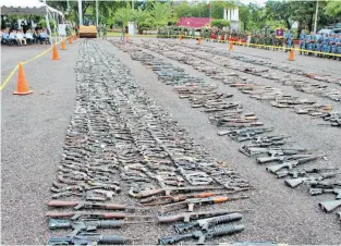  ?? /CORTESÍA SEDENA ?? Durante la actual administra­ción decomisaro­n 13 mil 300 armas