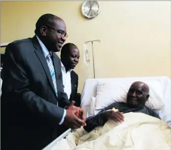  ?? PICTURE: SUPPLIED ?? Former Zambian president Kenneth Kaunda entertains visitors at the University Teaching Hospital in Lusaka yesterday. Kaunda, 93, is recovering from a minor illness and has undergone routine check-ups.